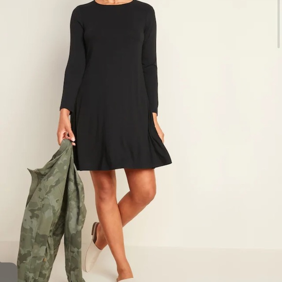 Old Navy Black Long-Sleeve Swing Dress - Picture 1 of 5